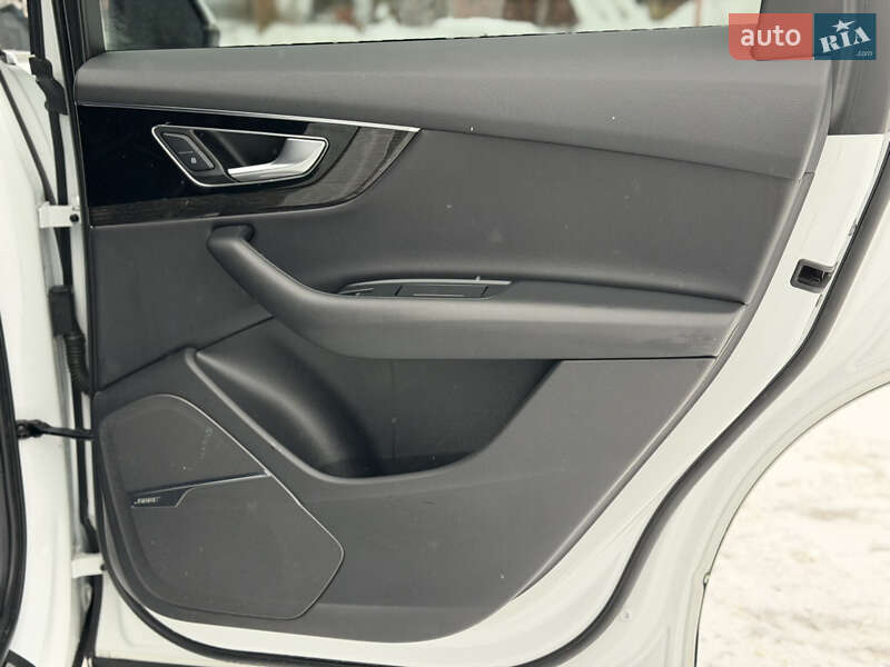 Внедорожник / Кроссовер Audi Q7 2019 в Львове