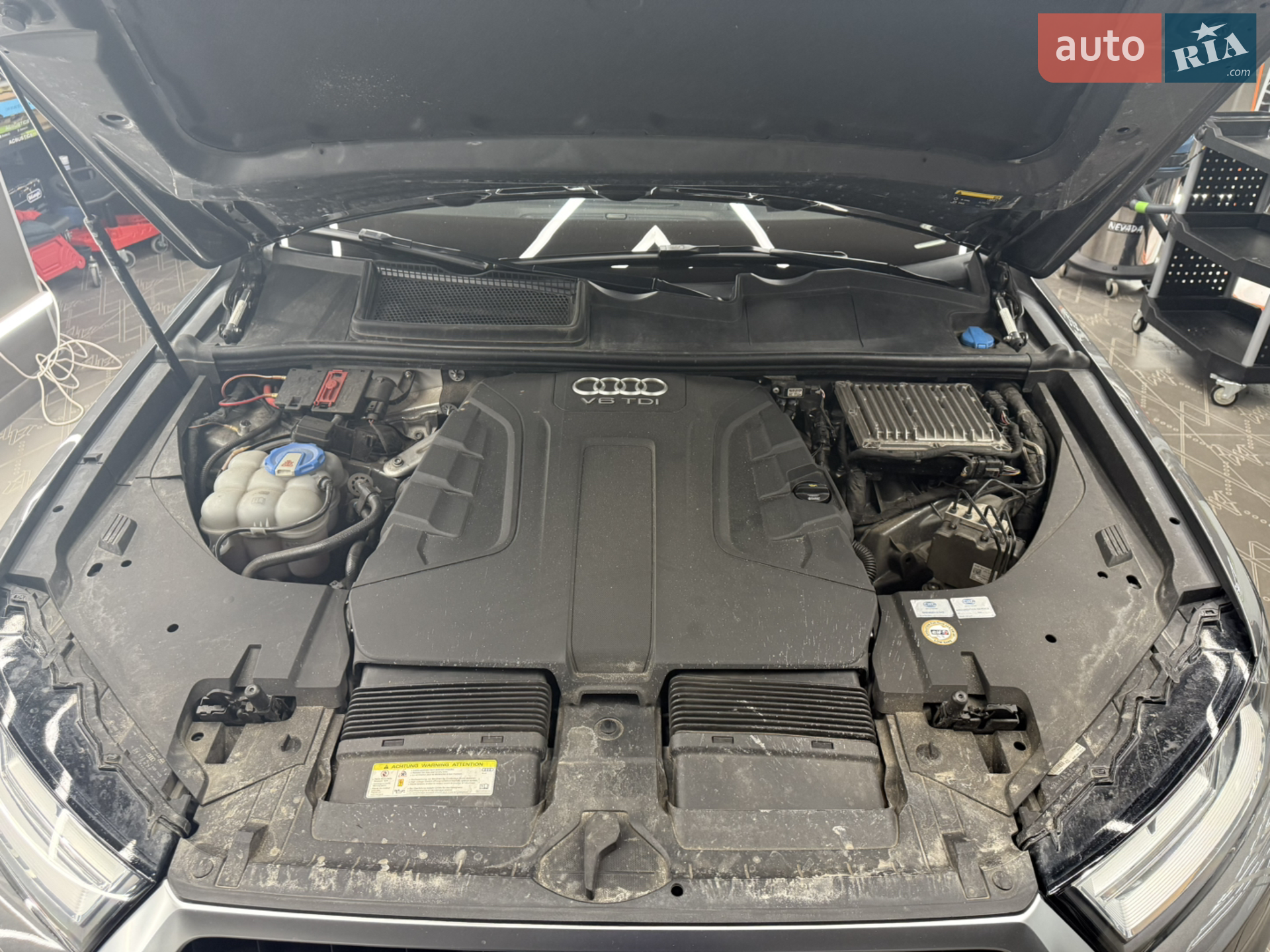 2016 Audi Q7 - мініатюра 12