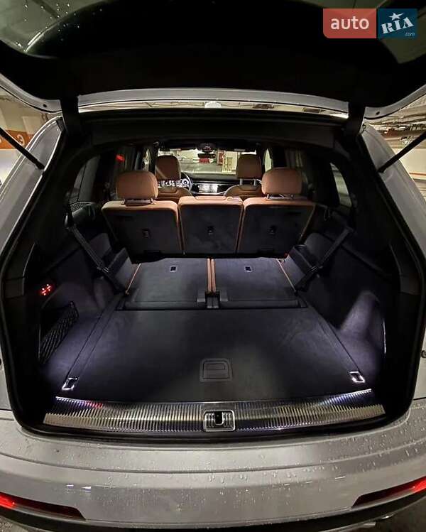 Внедорожник / Кроссовер Audi Q7 2020 в Одессе