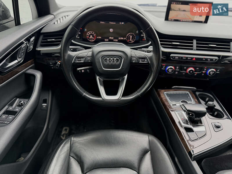 Внедорожник / Кроссовер Audi Q7 2016 в Лубнах фото 21 Внедорожник / Кроссовер Audi Q7 2016 в Лубнах