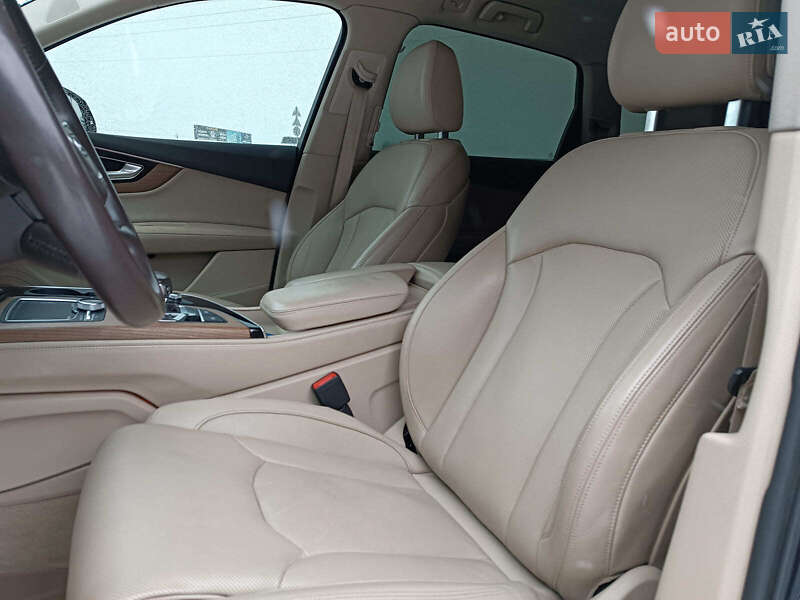 Внедорожник / Кроссовер Audi Q7 2018 в Львове