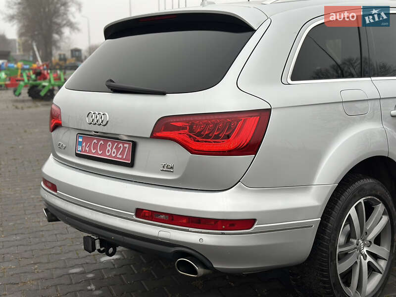 Внедорожник / Кроссовер Audi Q7 2013 в Тернополе
