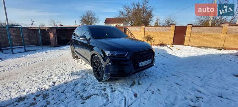 Позашляховик / Кросовер Audi Q7 2016 в Луцьку фото 3 Позашляховик / Кросовер Audi Q7 2016 в Луцьку