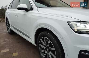 Внедорожник / Кроссовер Audi Q7 2016 в Тернополе