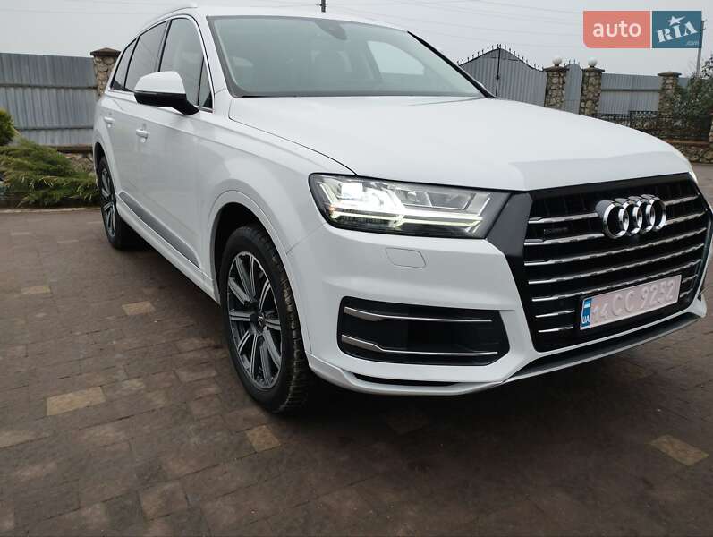 Внедорожник / Кроссовер Audi Q7 2016 в Тернополе