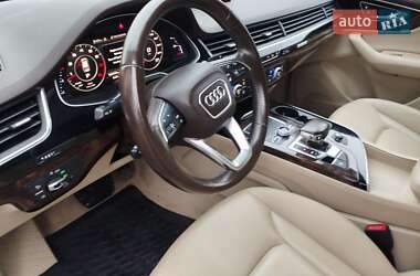 Внедорожник / Кроссовер Audi Q7 2016 в Тернополе