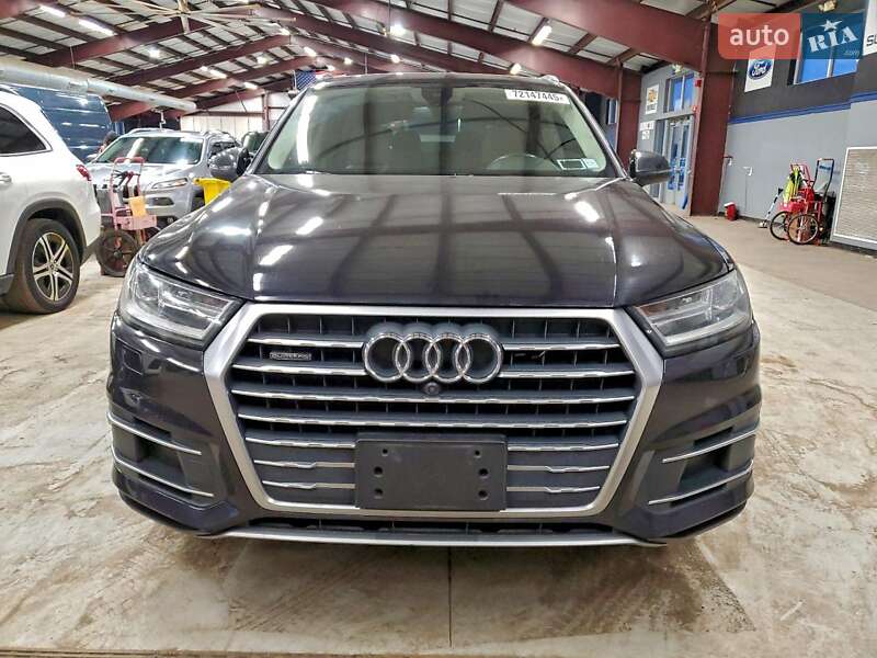 Внедорожник / Кроссовер Audi Q7 2018 в Днепре