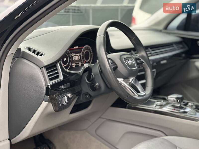 Внедорожник / Кроссовер Audi Q7 2017 в Ковеле