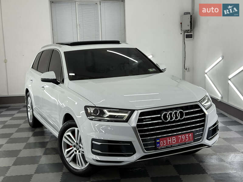 Внедорожник / Кроссовер Audi Q7 2018 в Трускавце