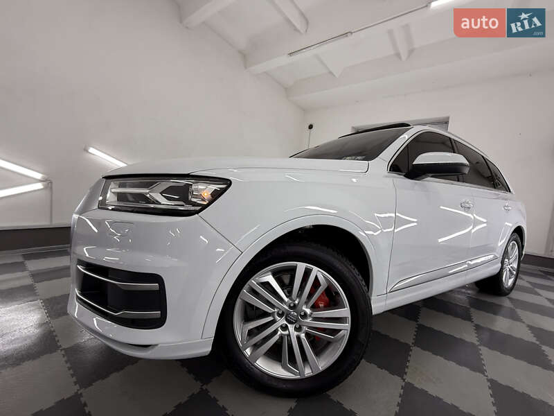 Внедорожник / Кроссовер Audi Q7 2018 в Трускавце