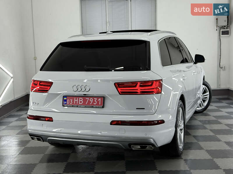 Внедорожник / Кроссовер Audi Q7 2018 в Трускавце