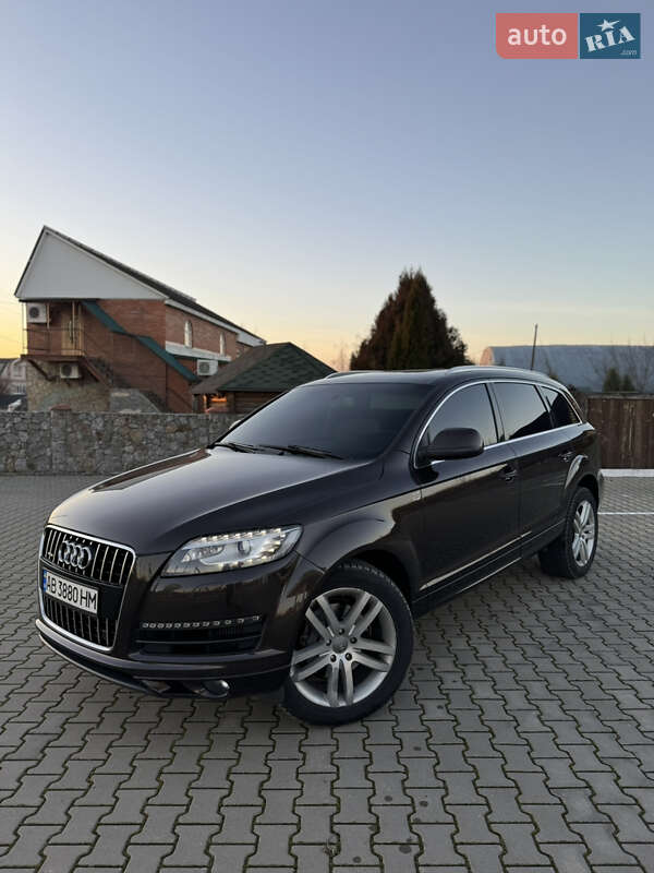 Внедорожник / Кроссовер Audi Q7 2010 в Калиновке