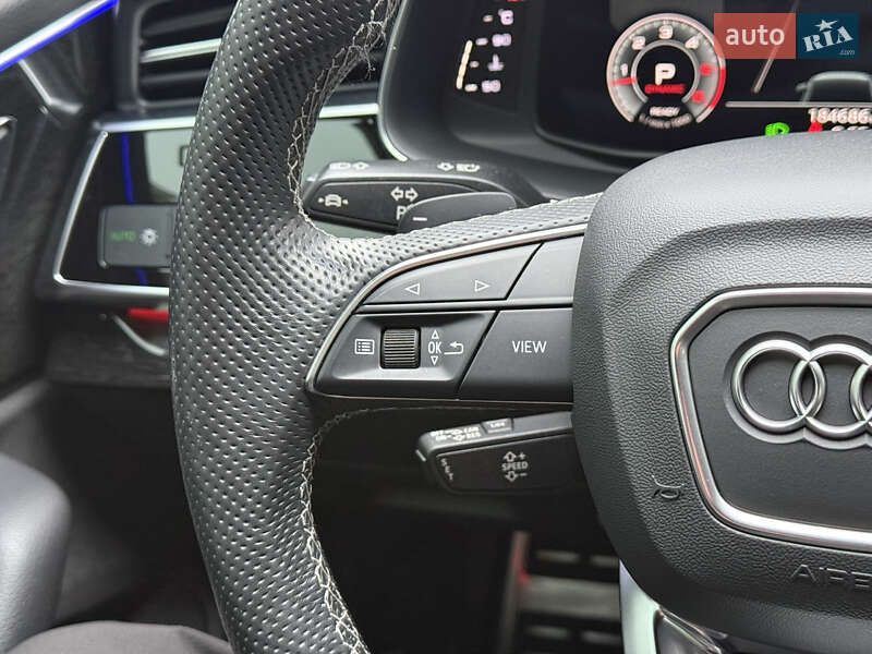 Внедорожник / Кроссовер Audi Q7 2020 в Киеве