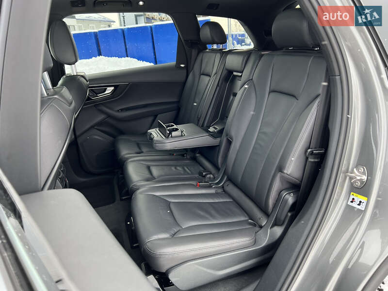 Внедорожник / Кроссовер Audi Q7 2017 в Ковеле