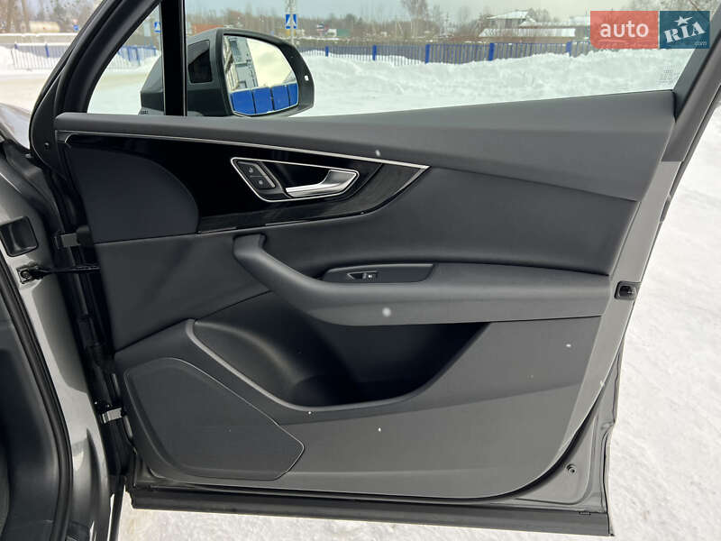 Внедорожник / Кроссовер Audi Q7 2017 в Ковеле