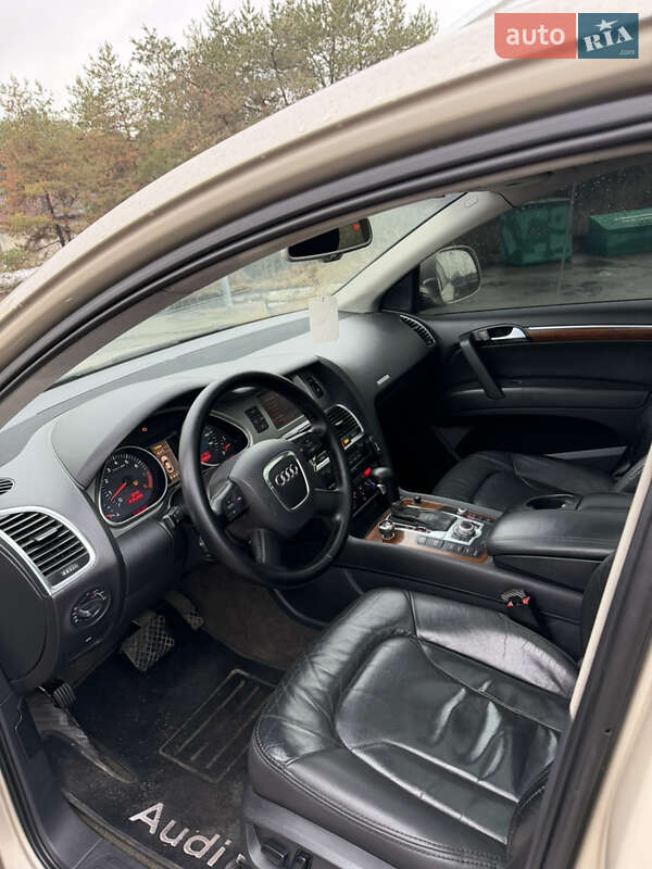 Внедорожник / Кроссовер Audi Q7 2006 в Каменском фото 7 Внедорожник / Кроссовер Audi Q7 2006 в Каменском
