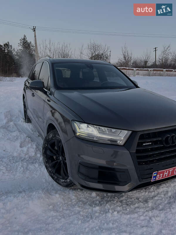 Внедорожник / Кроссовер Audi Q7 2018 в Киеве фото Внедорожник / Кроссовер Audi Q7 2018 в Киеве