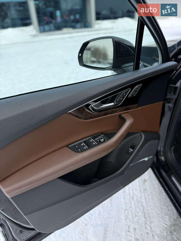 Внедорожник / Кроссовер Audi Q7 2017 в Ковеле