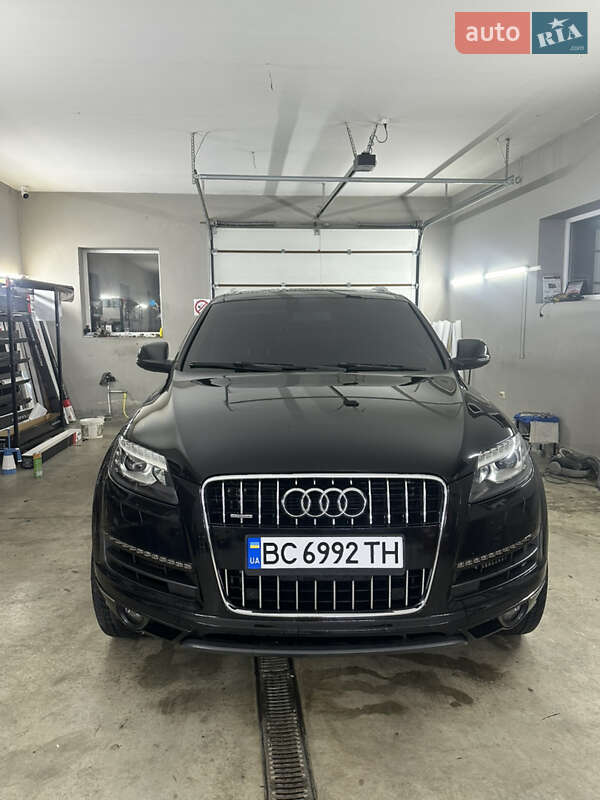 Внедорожник / Кроссовер Audi Q7 2015 в Львове