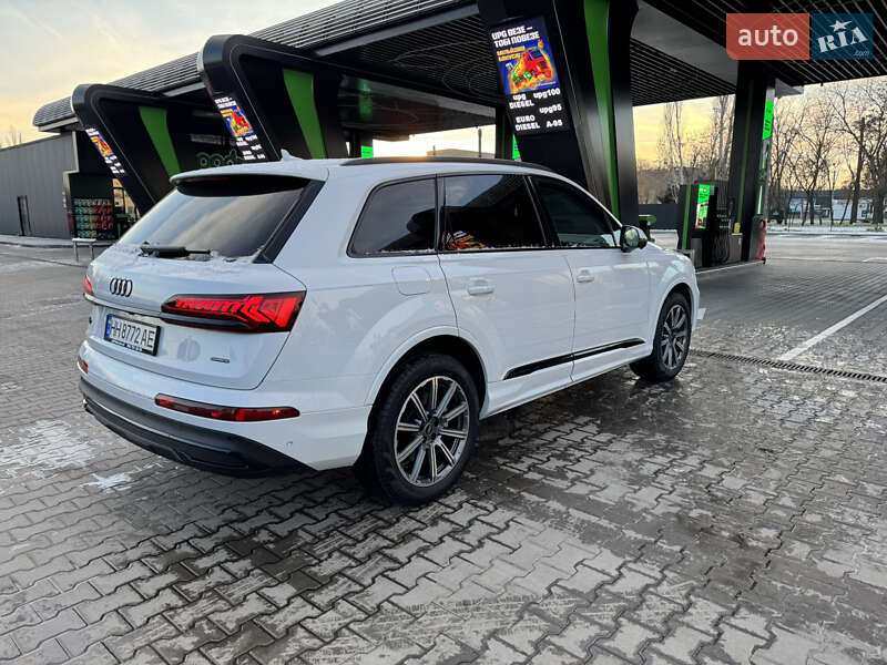 Внедорожник / Кроссовер Audi Q7 2022 в Одессе