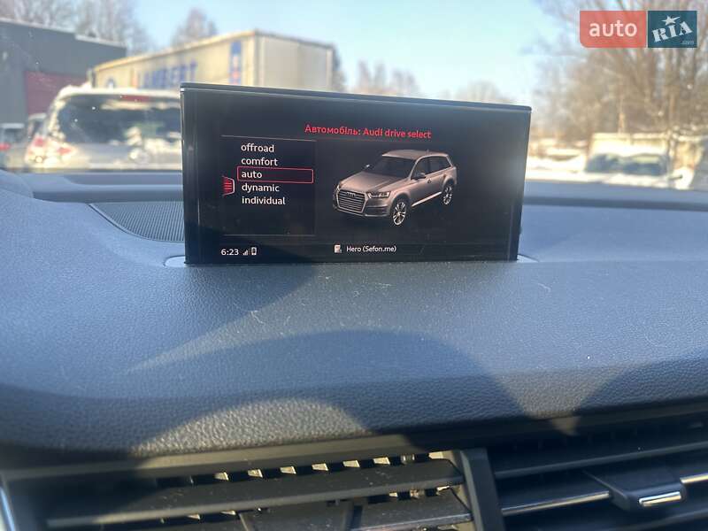Внедорожник / Кроссовер Audi Q7 2017 в Чернигове