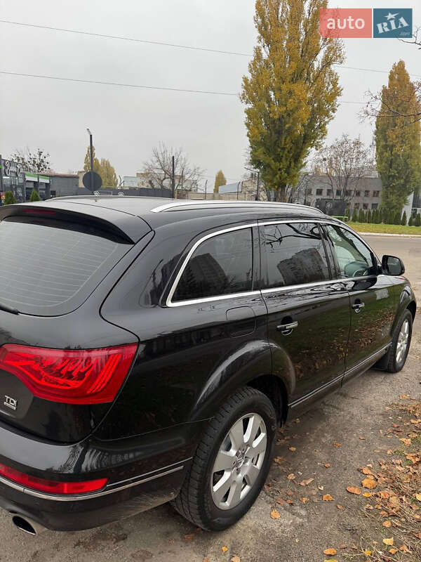 Внедорожник / Кроссовер Audi Q7 2013 в Харькове