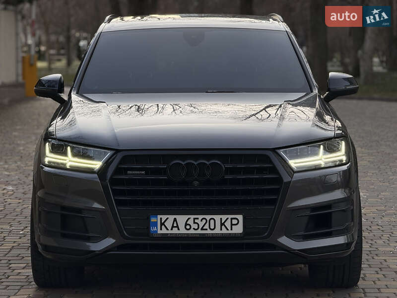 Внедорожник / Кроссовер Audi Q7 2019 в Одессе