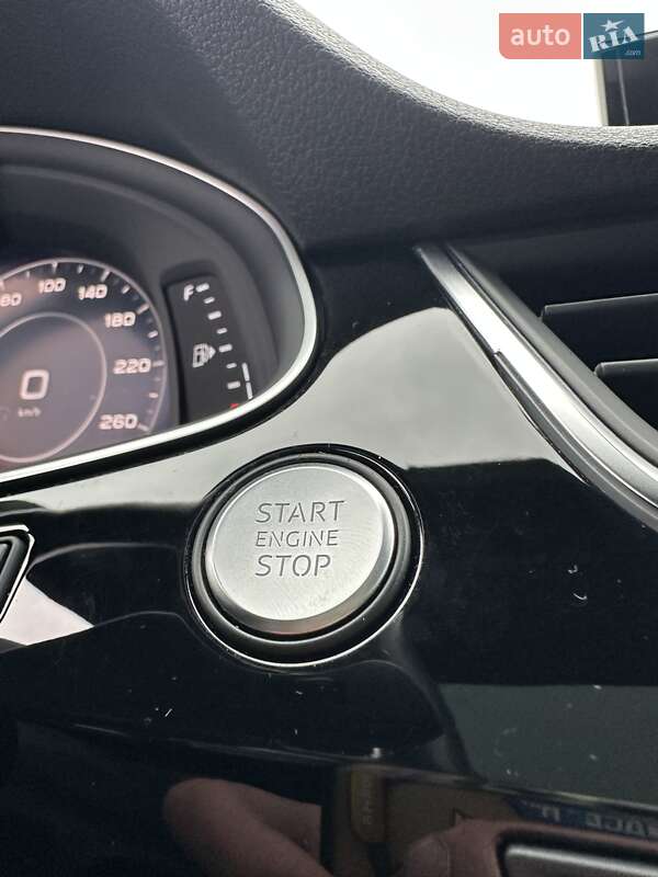 Внедорожник / Кроссовер Audi Q7 2019 в Белогородке