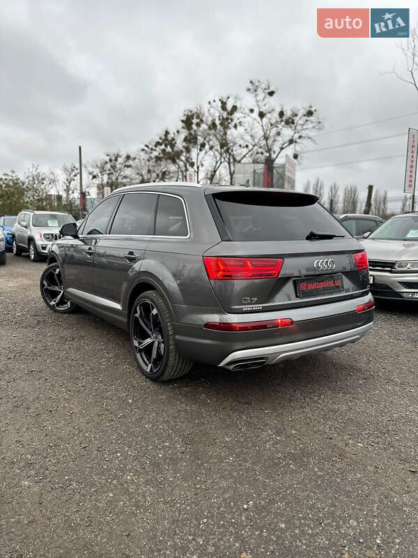 Внедорожник / Кроссовер Audi Q7 2019 в Белогородке
