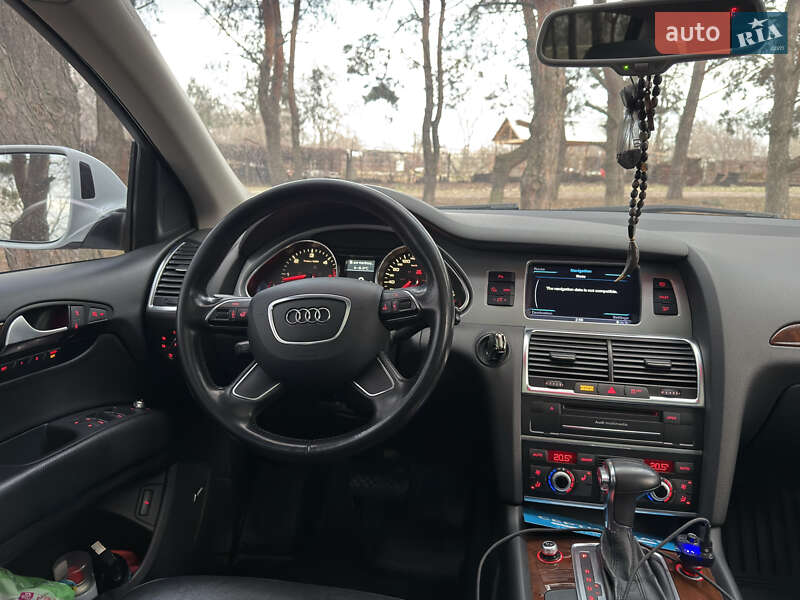 Внедорожник / Кроссовер Audi Q7 2013 в Кременчуге