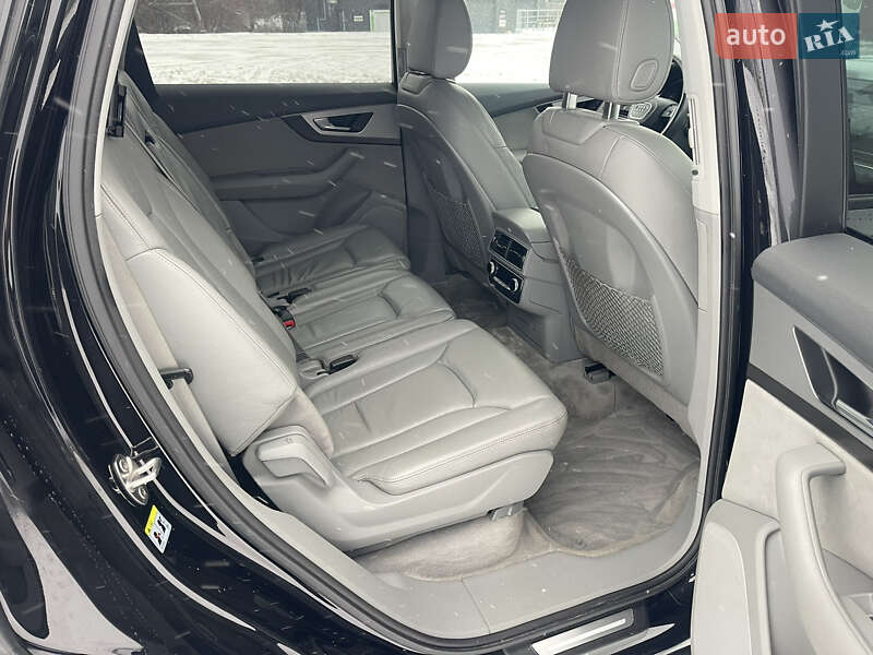 Внедорожник / Кроссовер Audi Q7 2016 в Киеве фото 10 Внедорожник / Кроссовер Audi Q7 2016 в Киеве