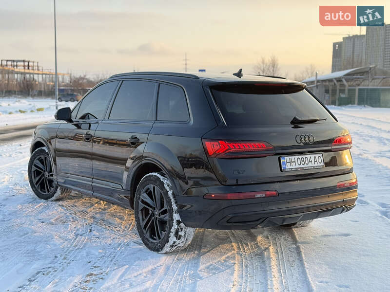 Внедорожник / Кроссовер Audi Q7 2023 в Киеве
