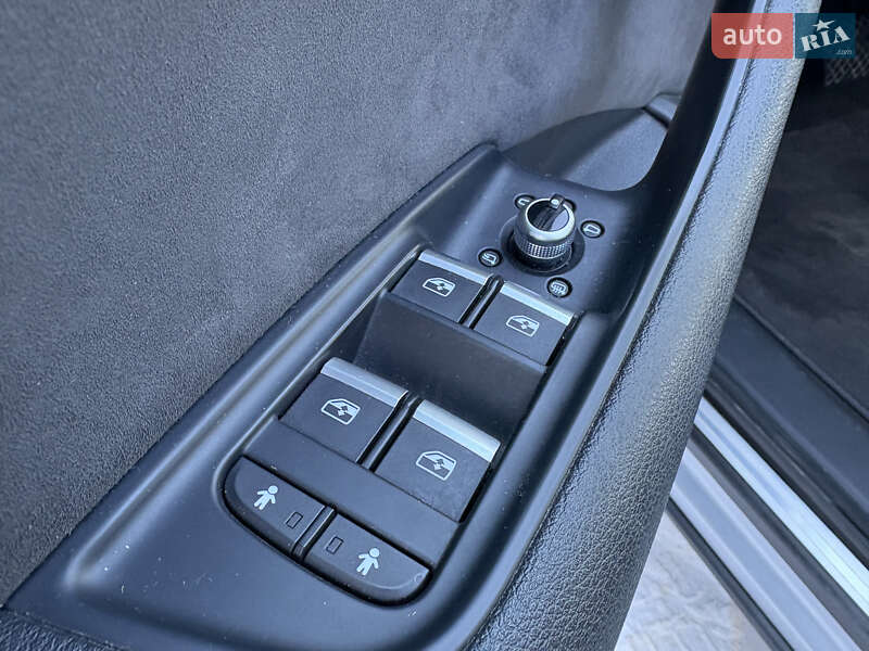 Внедорожник / Кроссовер Audi Q7 2016 в Львове