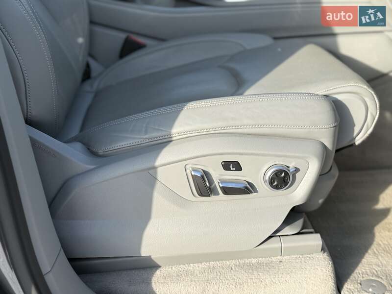 Внедорожник / Кроссовер Audi Q7 2016 в Львове фото 102 Внедорожник / Кроссовер Audi Q7 2016 в Львове