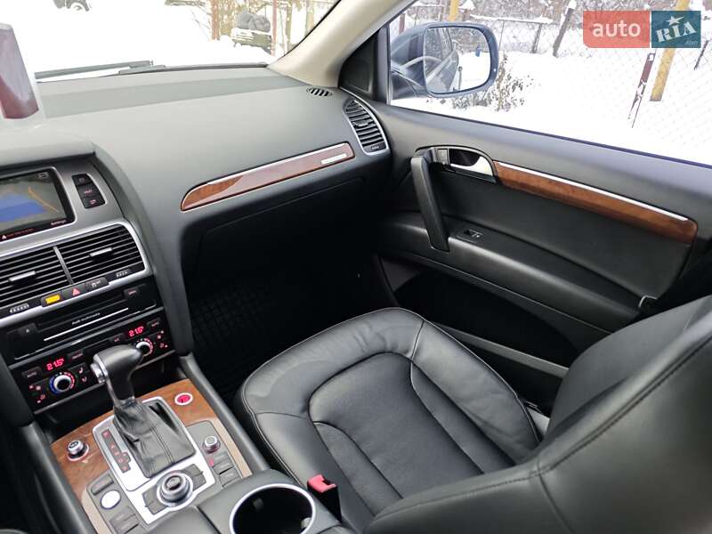 Внедорожник / Кроссовер Audi Q7 2013 в Бродах