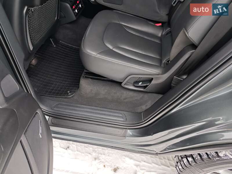 Внедорожник / Кроссовер Audi Q7 2013 в Бродах