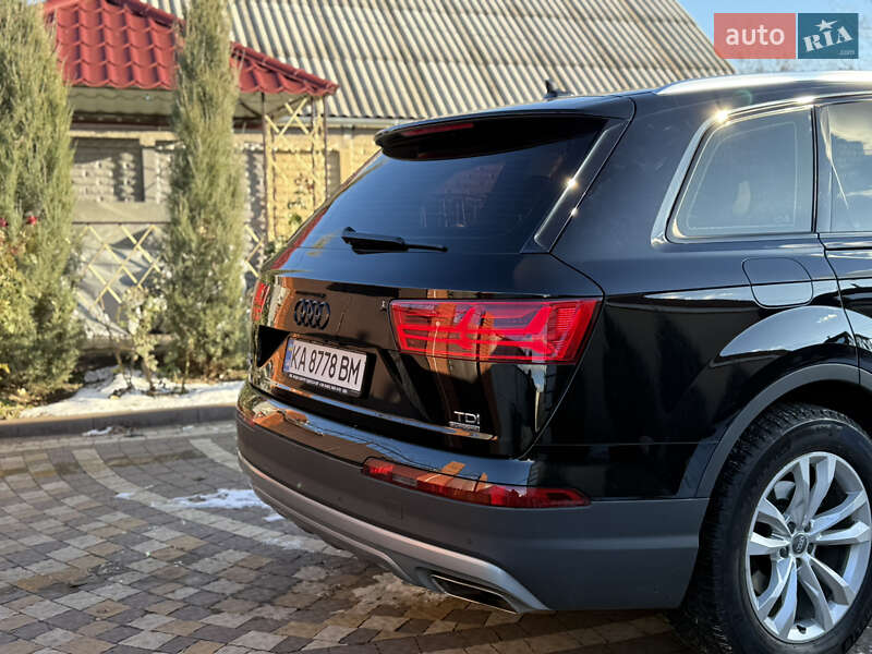 Внедорожник / Кроссовер Audi Q7 2016 в Николаеве