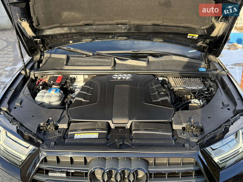 Внедорожник / Кроссовер Audi Q7 2016 в Николаеве