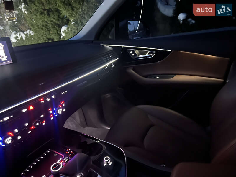 Внедорожник / Кроссовер Audi Q7 2015 в Хмельницком