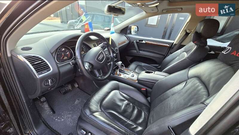 Внедорожник / Кроссовер Audi Q7 2015 в Тернополе