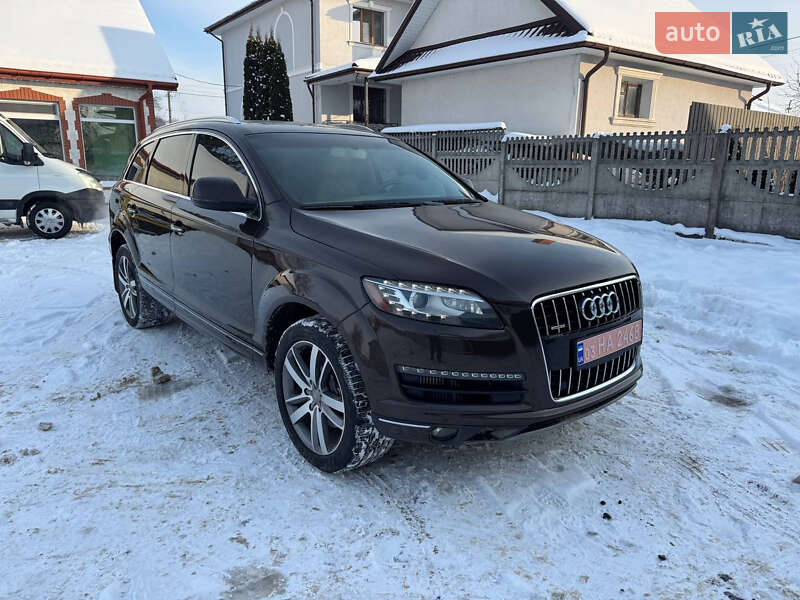Внедорожник / Кроссовер Audi Q7 2014 в Владимире