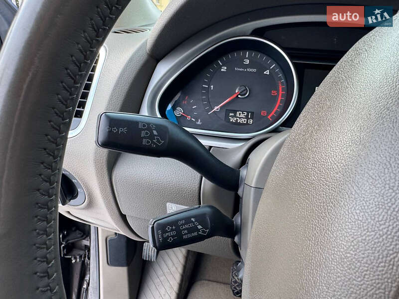 Внедорожник / Кроссовер Audi Q7 2014 в Владимире