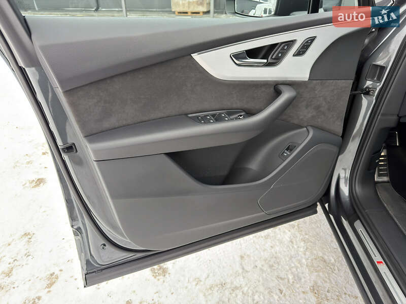 Внедорожник / Кроссовер Audi Q7 2020 в Ивано-Франковске фото 36 Внедорожник / Кроссовер Audi Q7 2020 в Ивано-Франковске