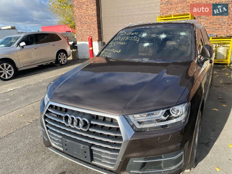 Внедорожник / Кроссовер Audi Q7 2017 в Львове