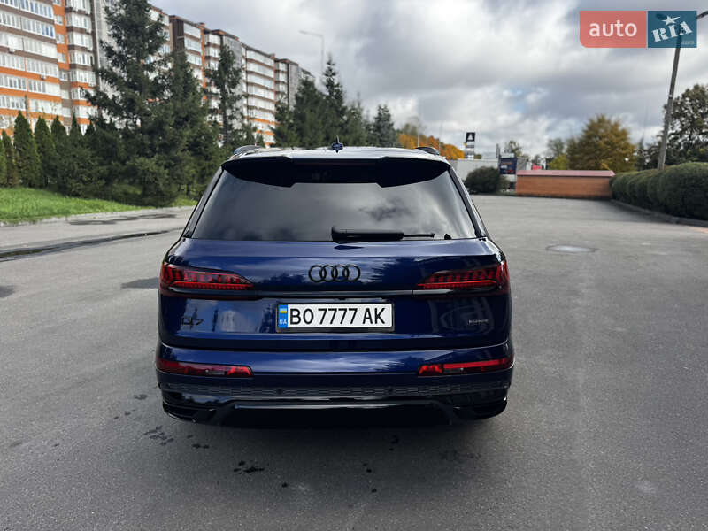 Внедорожник / Кроссовер Audi Q7 2021 в Тернополе