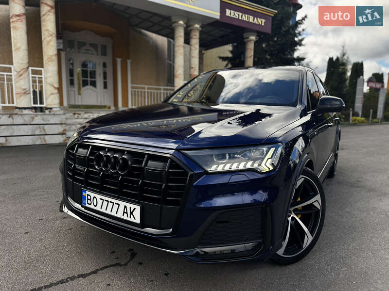 Внедорожник / Кроссовер Audi Q7 2021 в Тернополе