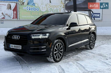 Позашляховик / Кросовер Audi Q7 2016 в Києві
