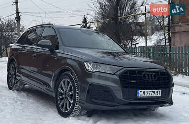 Внедорожник / Кроссовер Audi Q7 2021 в Умани