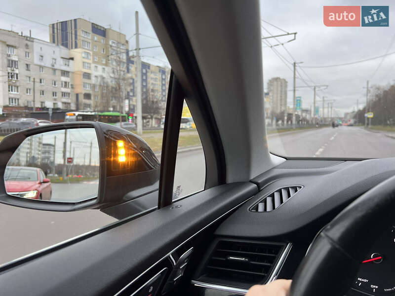 Внедорожник / Кроссовер Audi Q7 2017 в Львове