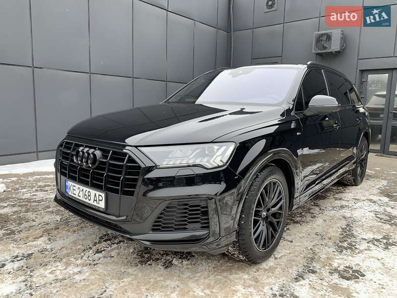 Внедорожник / Кроссовер Audi Q7 2020 в Кривом Роге